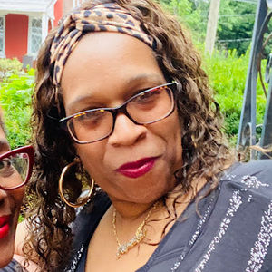 Meet your Posher, Myesha